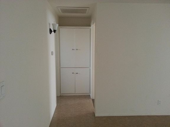 5th image of 7234 E Belleview St #3