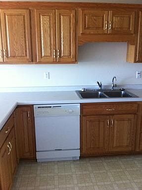 2nd image of 112 Poplar Ridge Dr APT 104