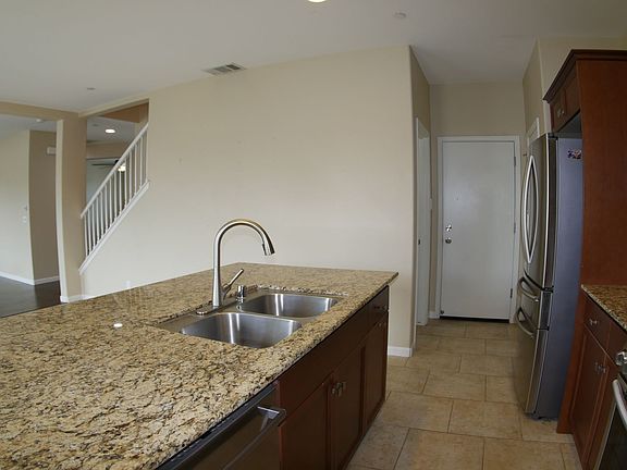 5th image of 2373 Ranier Way