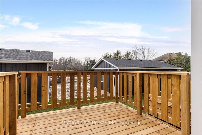 Pelham House for rent - 3 Bedrooms — photo 16