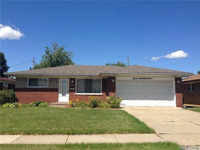 13337 Iowa Dr photo 1