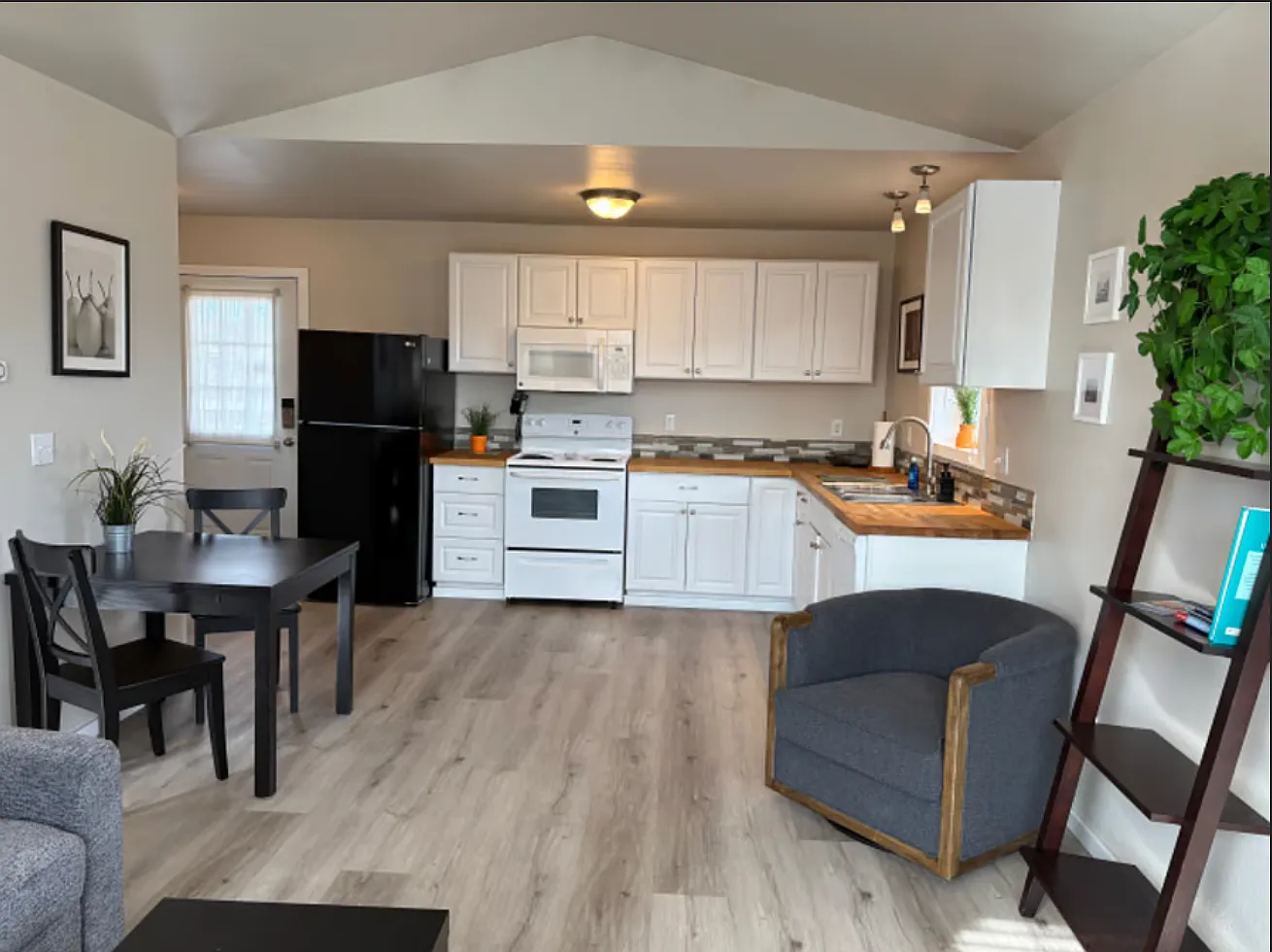 1 bed, 530 sqft, $2,000 — Photo 3