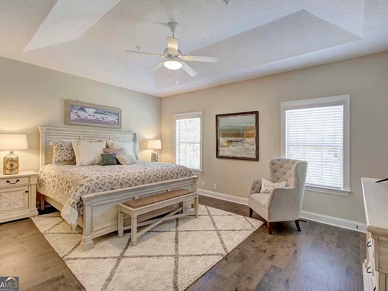 205 Mariners Cir — Photo 24