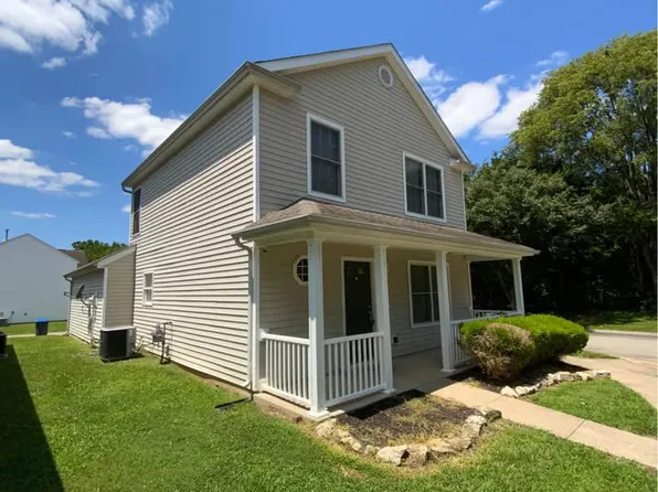10235 Riverstone Cir, Louisville, KY 40229