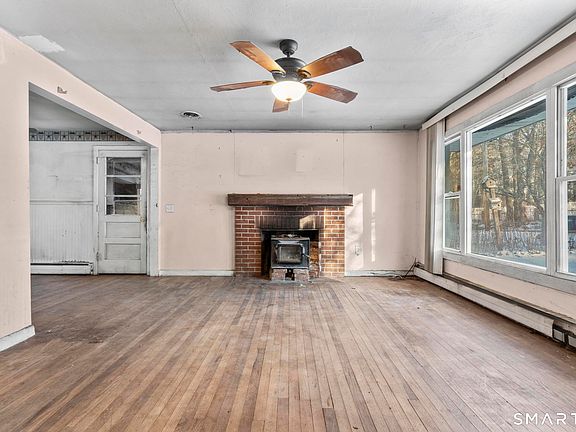 4th image of 57 Cranberry Pond Road