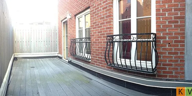 Rented by KVNY Soho | media 59