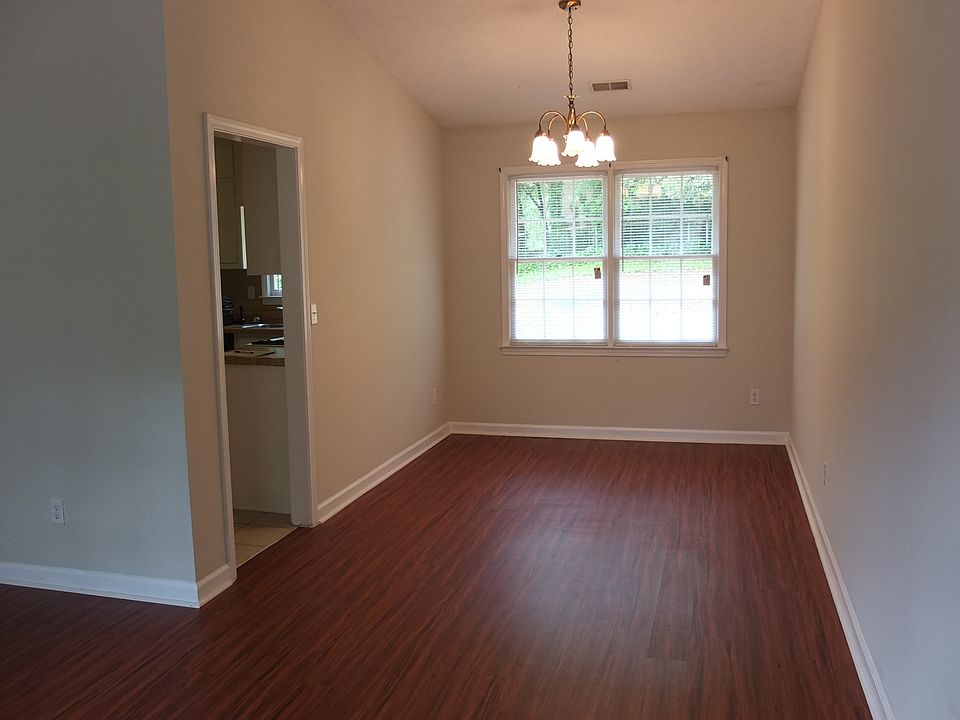 1st image of 46 Dempsey Dr