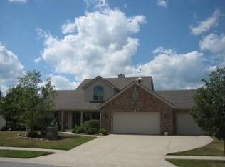 13936 Raynham Rd, Fort Wayne, IN 46814