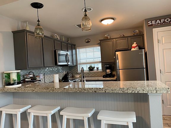 4th image of 129 E Lantana St #12