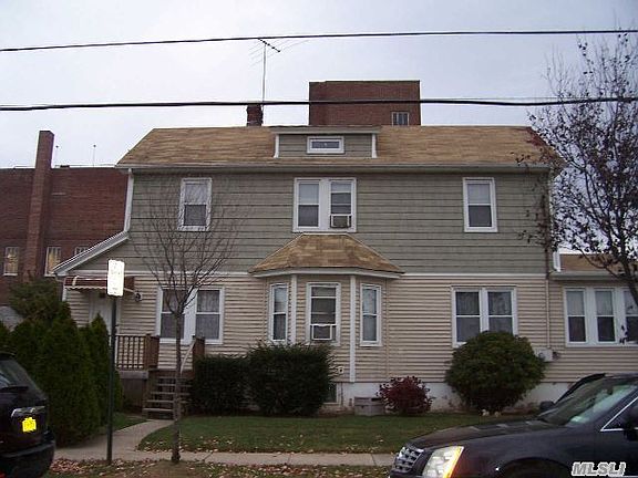 2nd image of 145 Lowell Ave