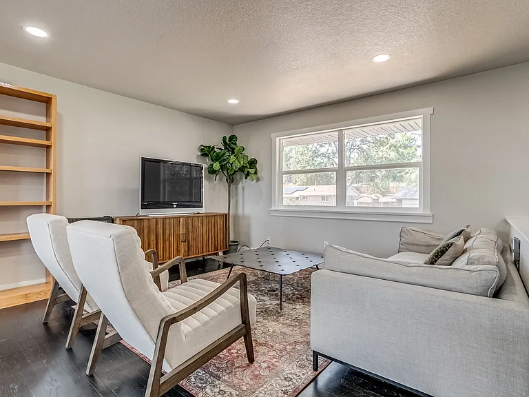 482 W 80th Ave #ADU — Photo 7