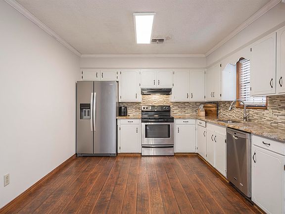 4th image of 509 Dogwood Heights Dr