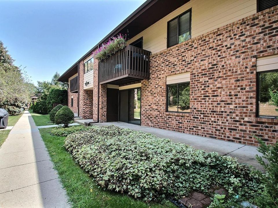 1st image of 333 Park Hill Dr