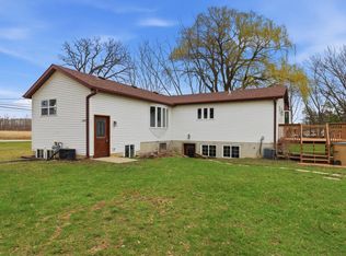 10415 22nd AVENUE, Pleasant Prairie, WI 53158