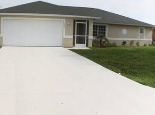 631 SW 23rd Ter, Cape Coral, FL 33991