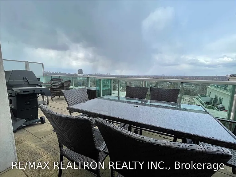 10 Bloorview Pl #1512 — Photo 9