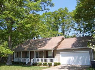 216 Montgomery Ave, Albertville, AL 35950