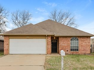 3512 Wessex Ct, Denton, TX 76210