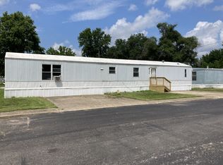410 Dorset Ln, Jacksonville, IL 62650