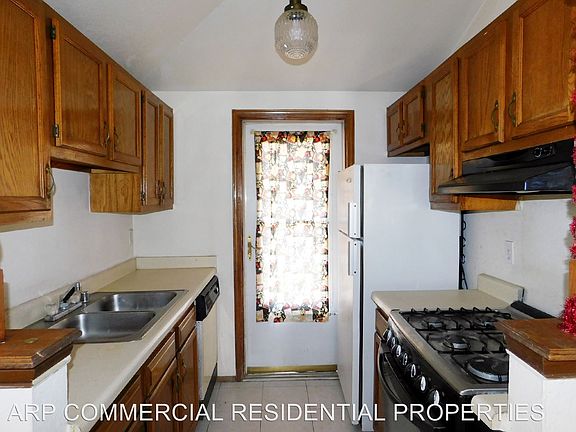 3rd image of 11352 Lake Loy Dr