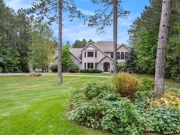 626 Crestwood Dr, Gaylord, MI 49735