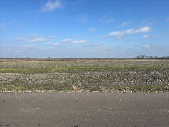 2nd image of 2016 County Road 2162