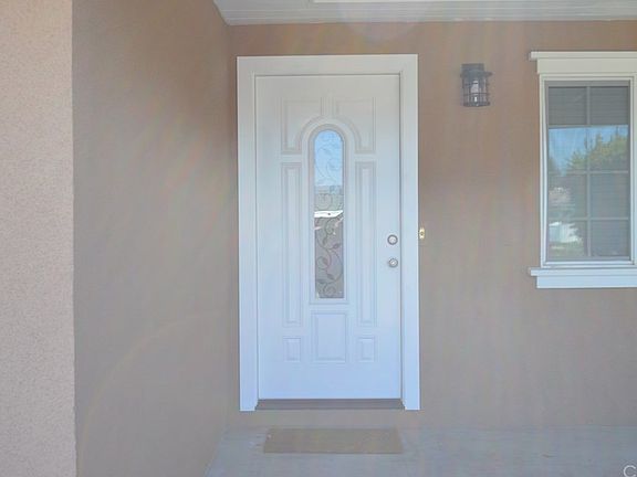 5th image of 214 Orchid Ct