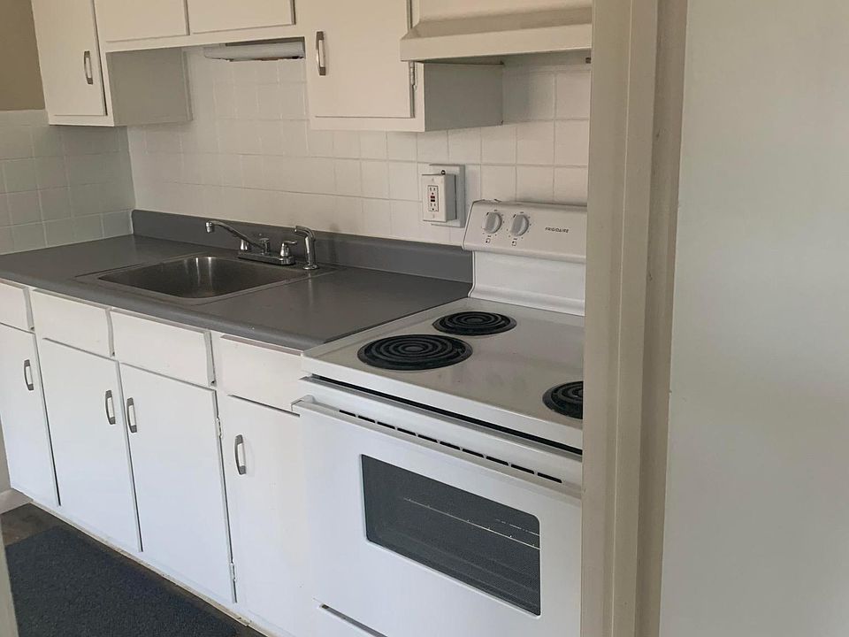 1st image of 2654 Sheridan Dr #5