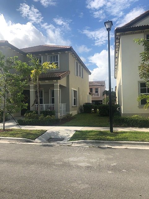 2nd image of 11473 SW 244th Ln
