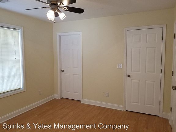 4th image of 816 N Greenwood St APT A