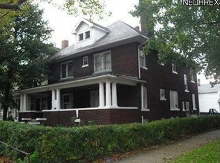 3222 Scranton Rd, Cleveland, OH 44109