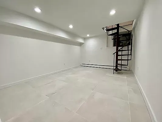 Rented by Bohemia Realty Group | media 41