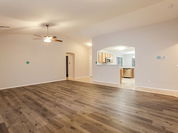 4th image of 8627 W Campbell Ave