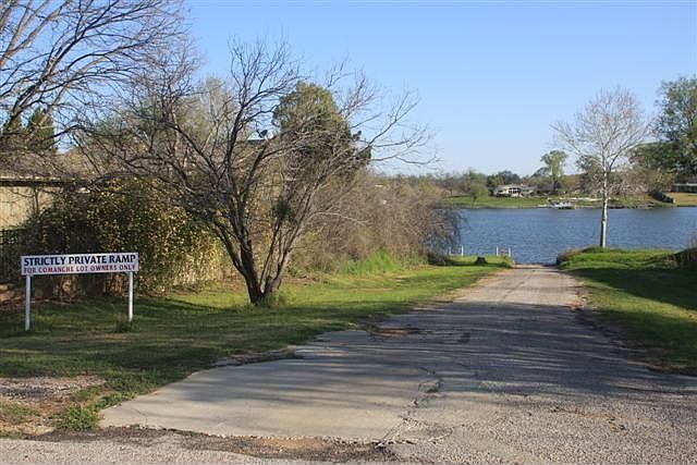 1st image of 315 Mesquite Dr