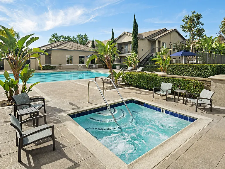 Del Mar — Photo 11