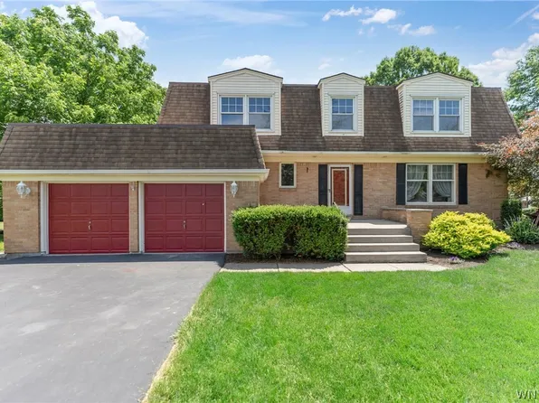 4049 Susan Dr, Buffalo, NY 14221