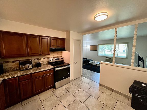 5th image of N113W15511 Francese Dr #2
