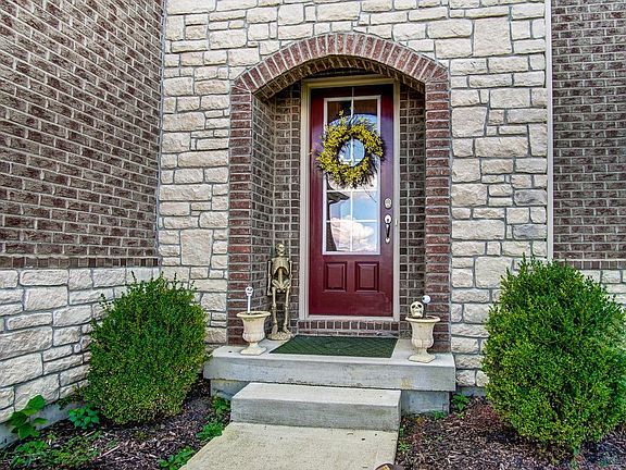 4th image of 1112 Westchester Way