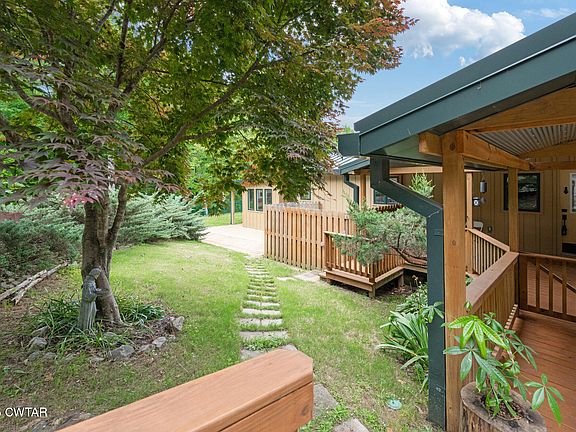 17th image of this home