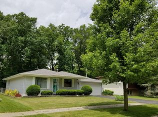 1534 Mississippi Pl, Hobart, IN 46342