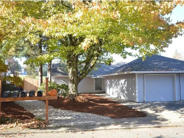 6017 SW Heights Ln, Beaverton, OR 97007