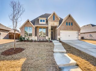 509 Redbud Dr, Royse City, TX 75189