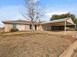 101 Lorie St, Alvarado, TX 76009
