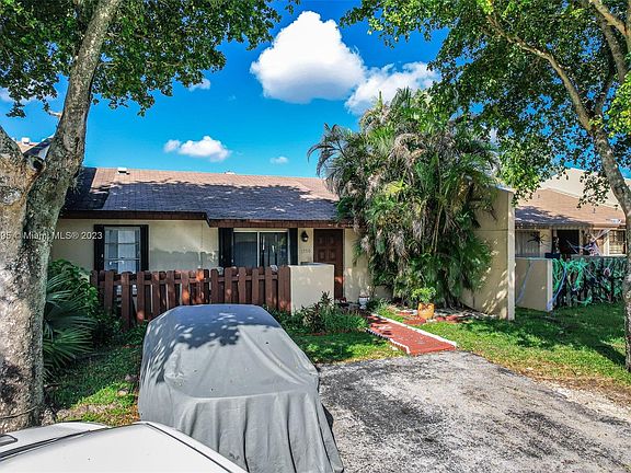 3rd image of 11550 SW 122nd Pl #11550