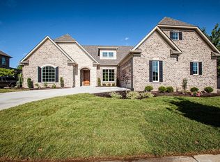 2284 Barnwell Ln, Lexington, KY 40513