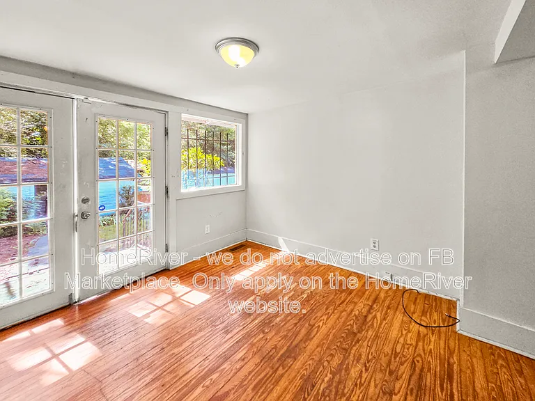 2548 28th St W — Photo 7