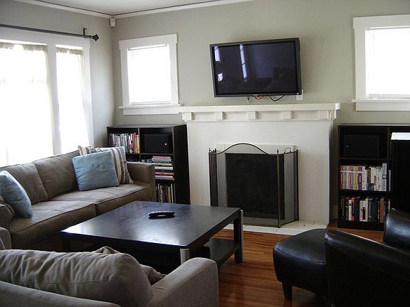 2nd image of 3532 Madera Ave