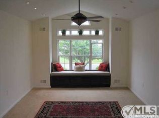 5 Kensington Rd, Manchester, NJ 08759