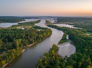 2258 Fm 3459, Onalaska, TX 77360