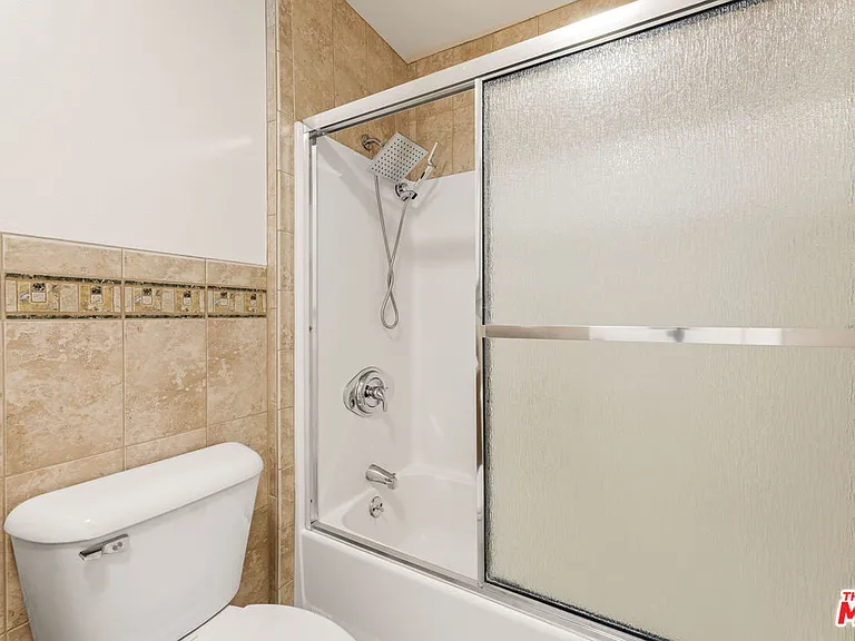 11738 Valley View Ave #1 — Photo 30
